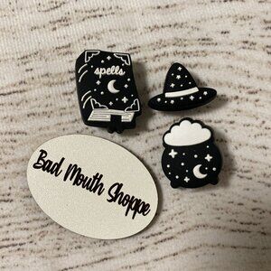*Em & Sprout Witchy Shoe Charms Crocs Jibbitz Set - Spellbook Cauldron Witch Hat